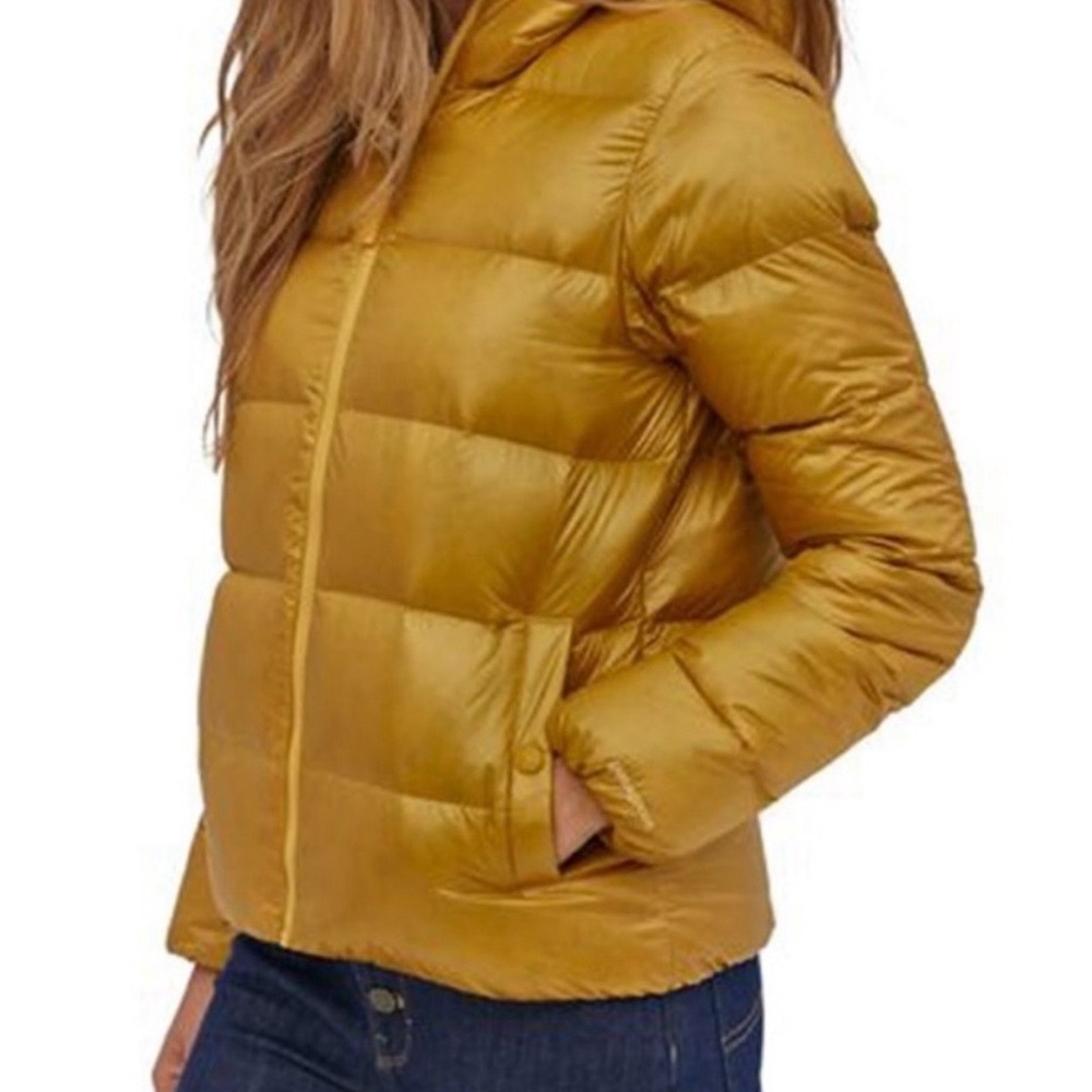 Patagonia Women's Mustard Puffer Jacket